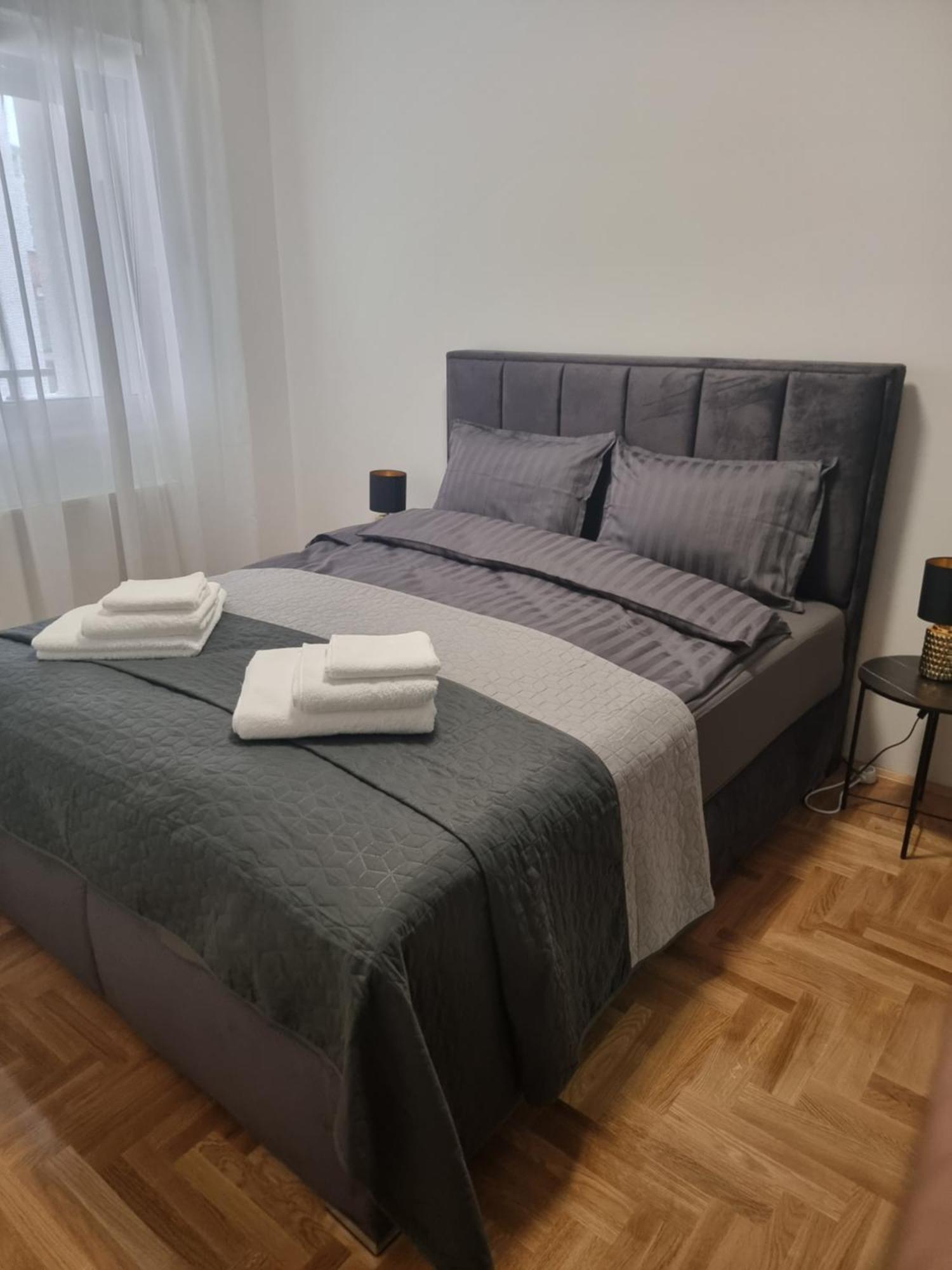 Apartment M Szendrő Kültér fotó